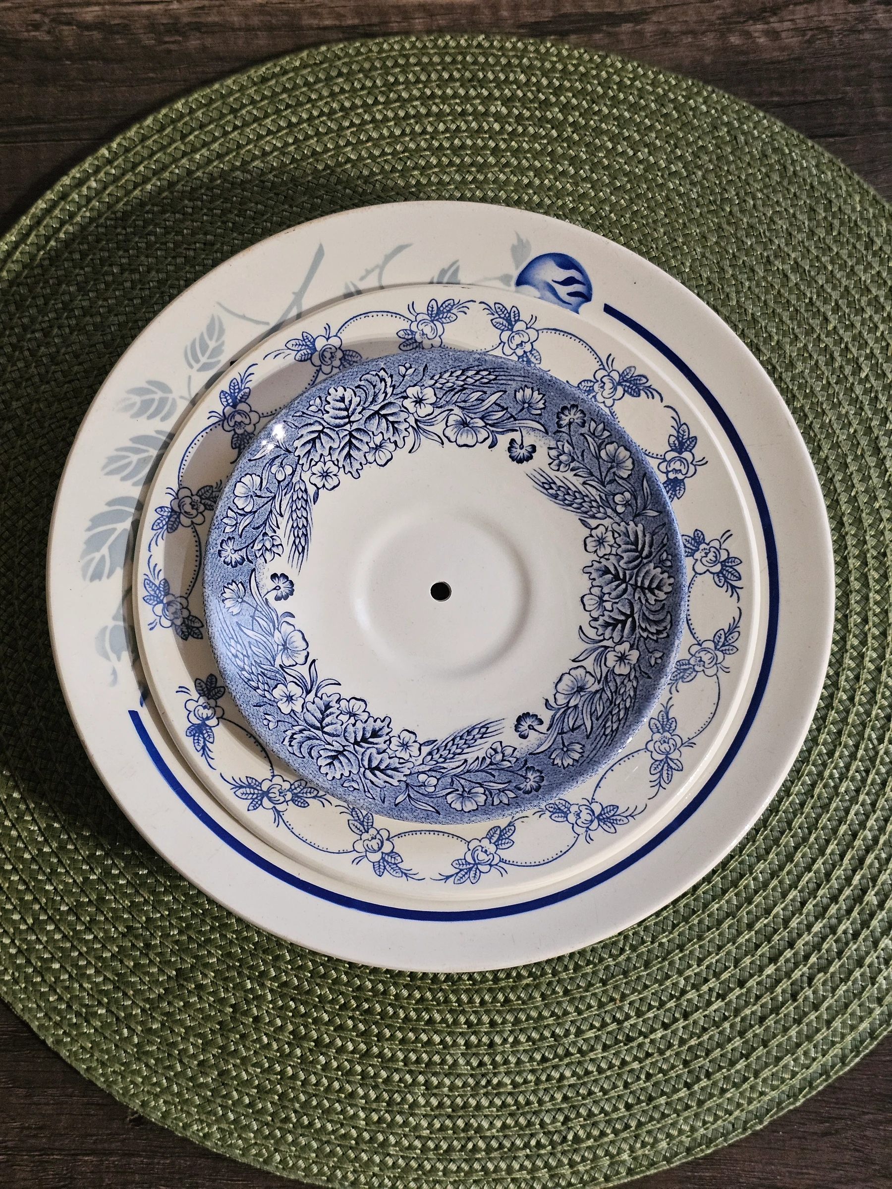 Presentation plate / blue dumb waiter – photo 8